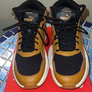 🐾❌NWOT HIKING SHOES🐾